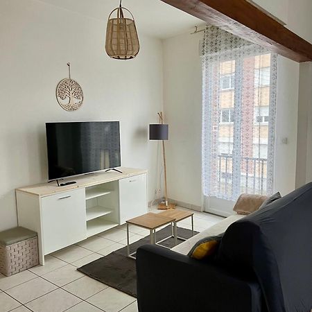 Ferienwohnung Good Loc Sens Exterior foto