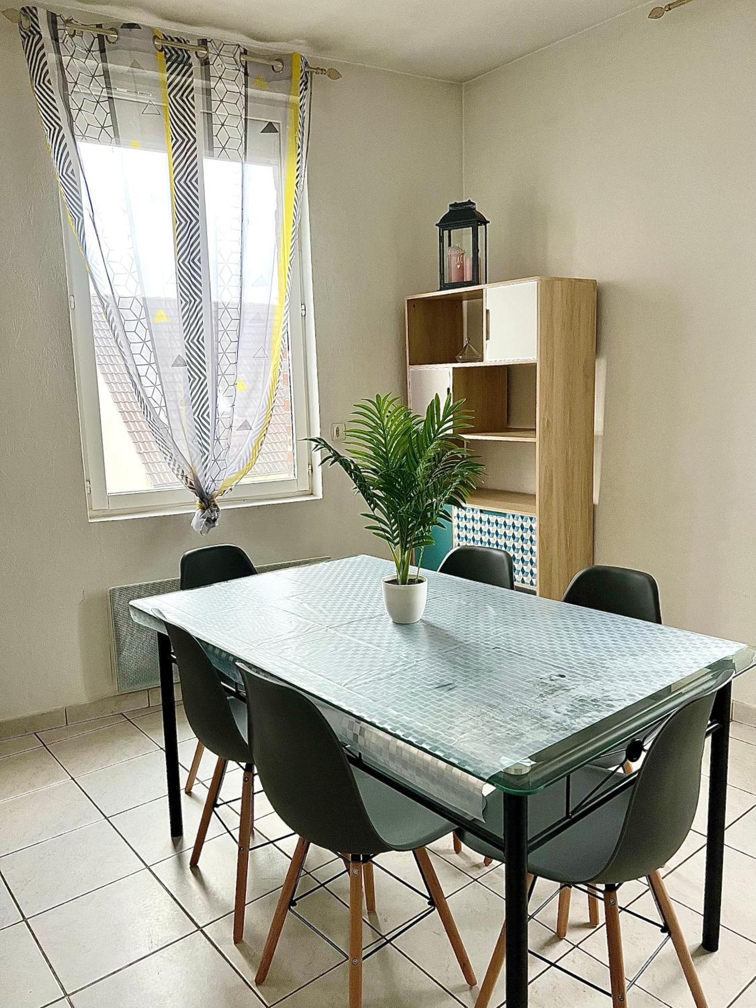 Ferienwohnung Good Loc Sens Exterior foto